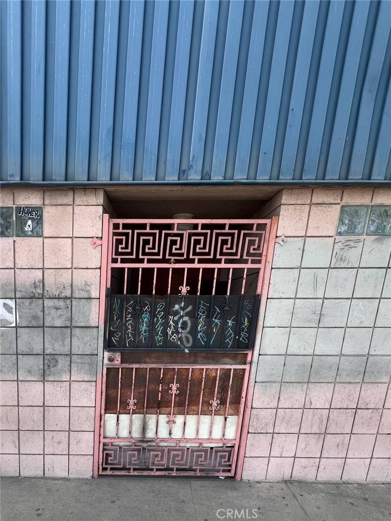 Fresno, CA 93706,1147 F ST