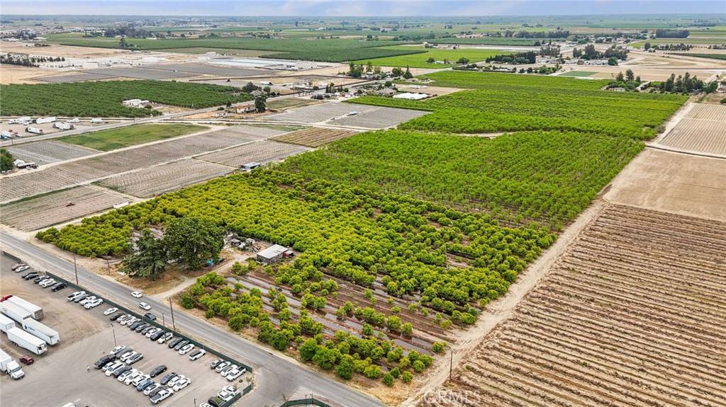 Fresno, CA 93725,2801 E American