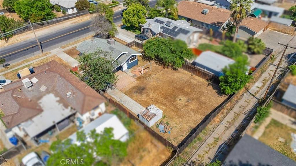Fresno, CA 93705,1906 N Fruit AVE