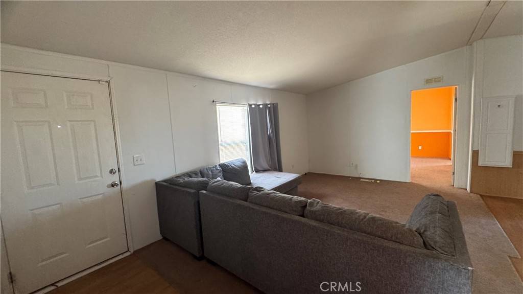 Mojave, CA 93501,3265 Huber
