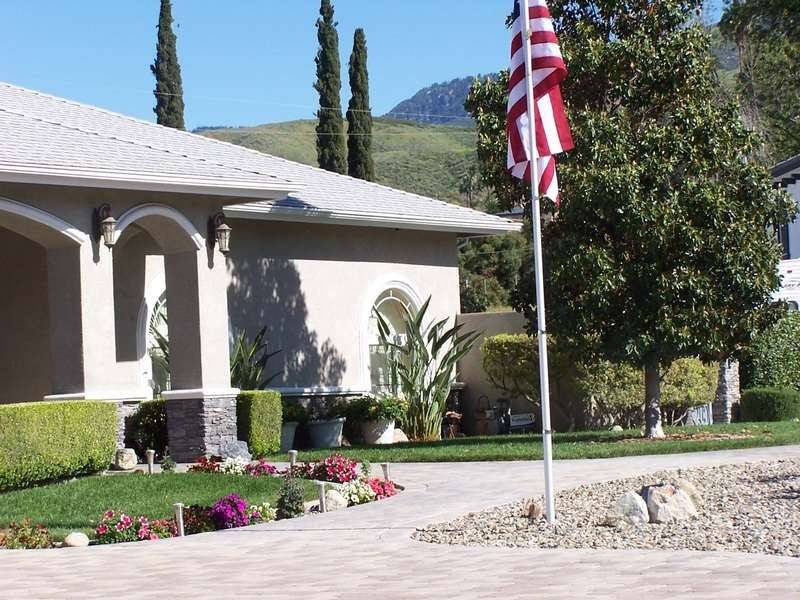San Bernardino, CA 92404,3984 La Hacienda DR