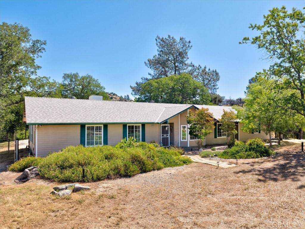 Coarsegold, CA 93614,44358 Trabuco RD