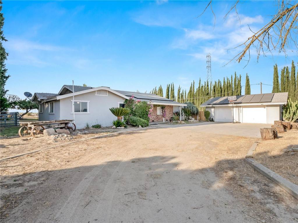 Fresno, CA 93706,1654 W South AVE