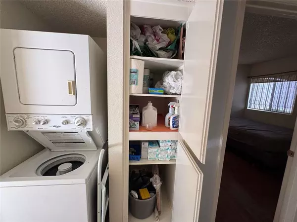 Hemet, CA 92543,610 S Santa Fe ST #2