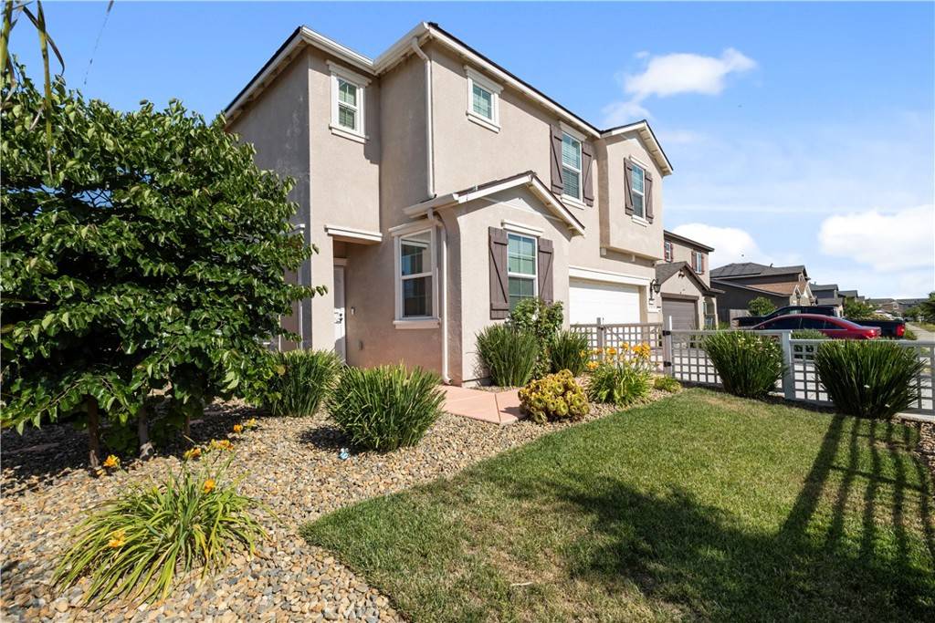 Merced, CA 95341,17 Medieval ST