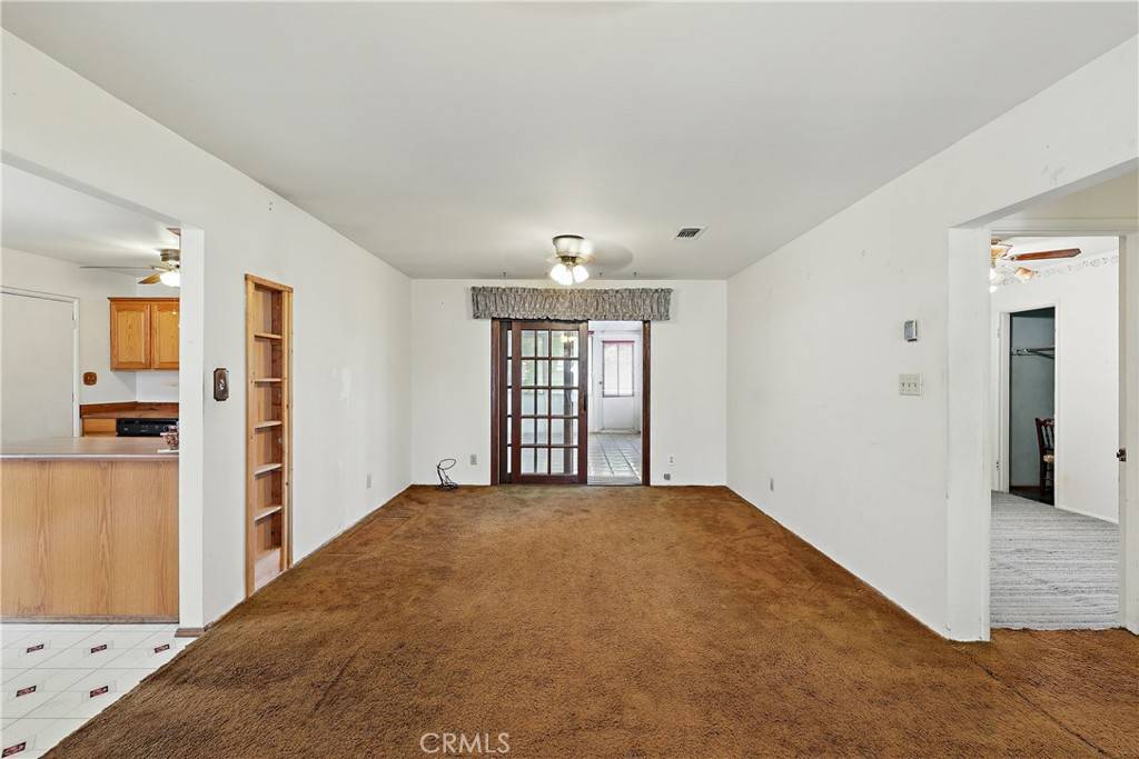 Fresno, CA 93726,2542 E Ashcroft AVE