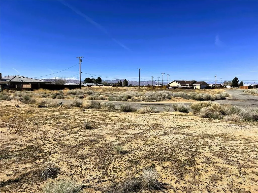 California City, CA 93505,7820 Jacaranda AVE