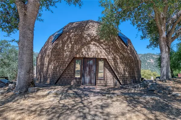 Tollhouse, CA 93667,28944 Tollhouse RD