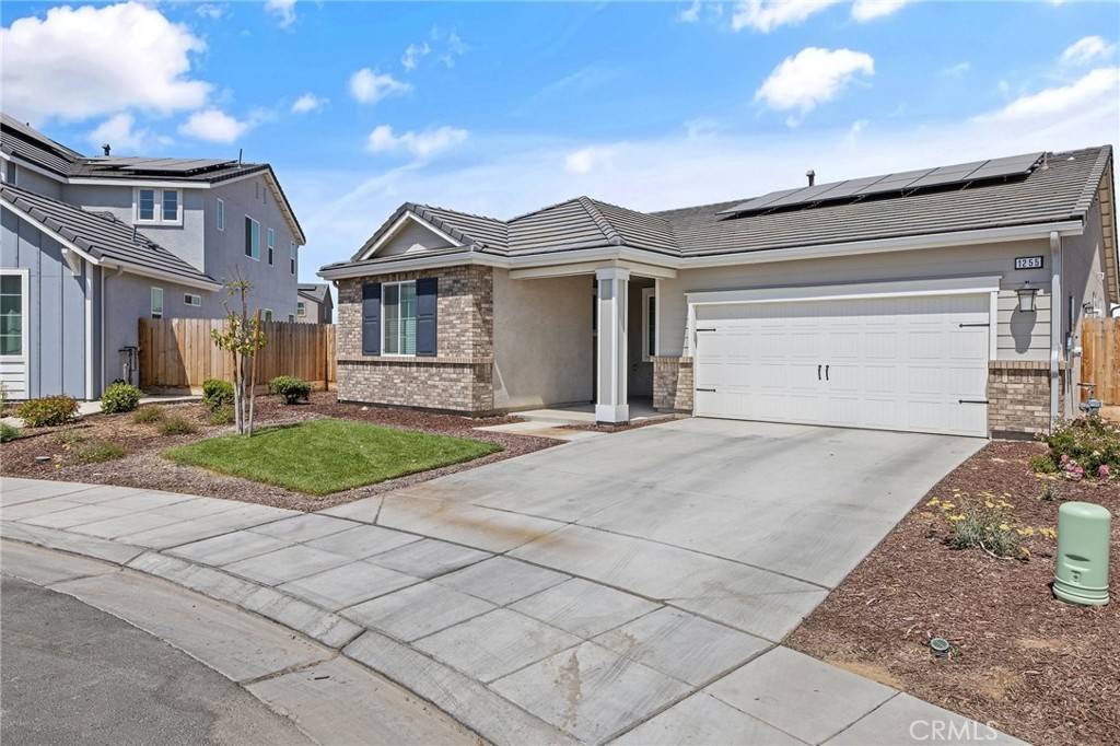 1255 Peters RD S, Madera, CA 93636