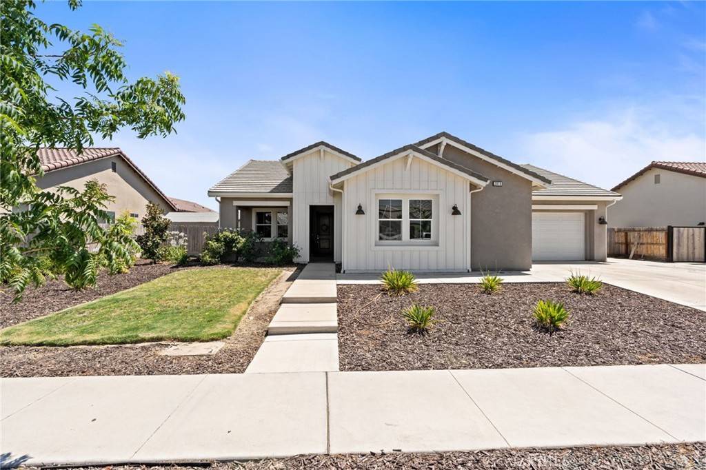 Kingsburg, CA 93631,2070 Solig AVE