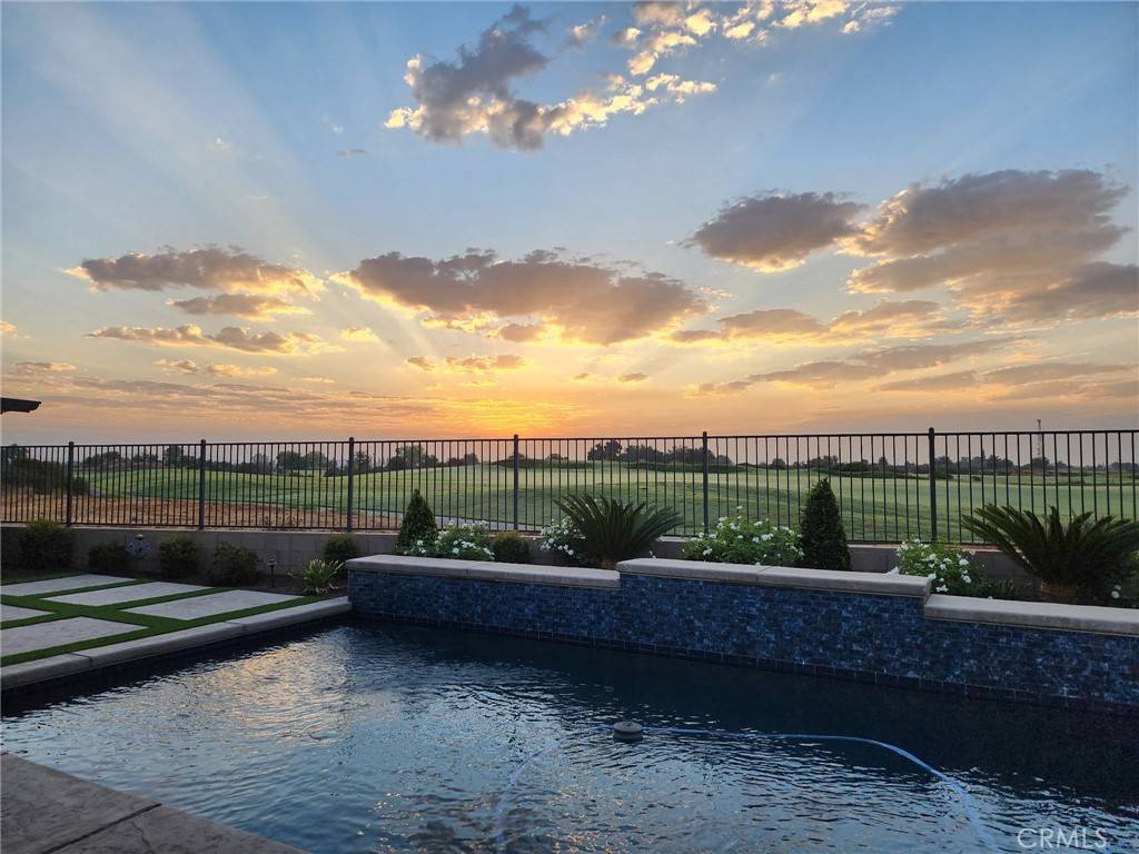 Dinuba, CA 93618,400 Ridge Creek Estates WAY