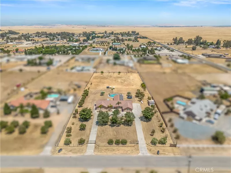 16099 Karen RD, Madera, CA 93636