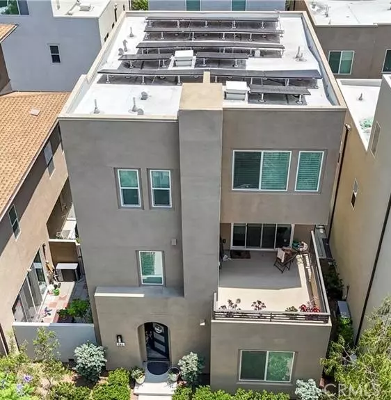 542 Cultivate, Irvine, CA 92618