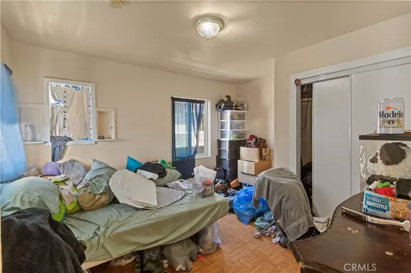 Los Angeles, CA 90022,544 Keenan AVE