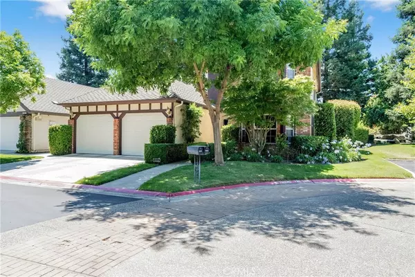 Fresno, CA 93711,6609 N Dover CT