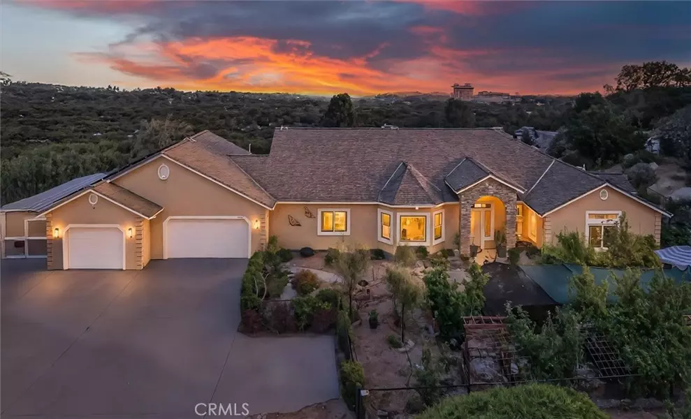 31364 Quartz Mountain RD, Coarsegold, CA 93614