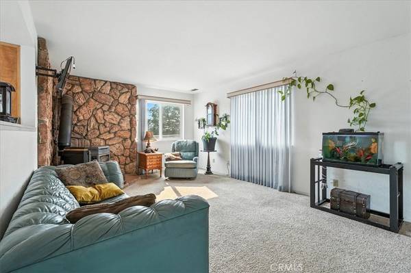 Mariposa, CA 95338,3974 Usona RD