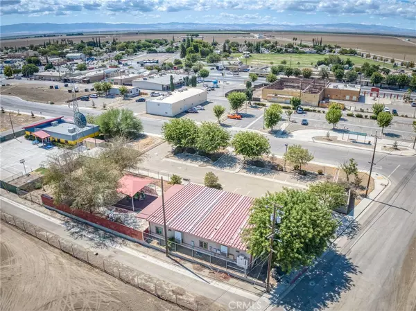 Huron, CA 93234,36602 Central Avenue