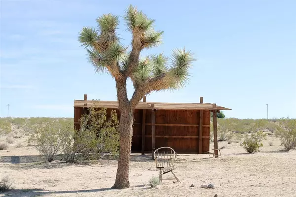 1120 Sunever RD, Joshua Tree, CA 92252