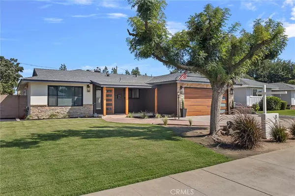 Selma, CA 93662,3320 Logan St