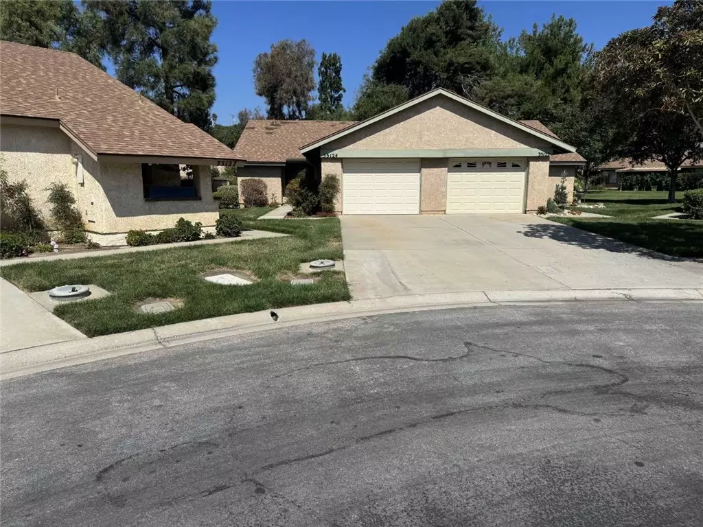 Camarillo, CA 93012,35124 Village 35