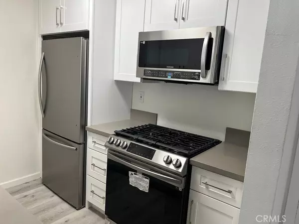 Tarzana, CA 91356,18620 Hatteras ST #183