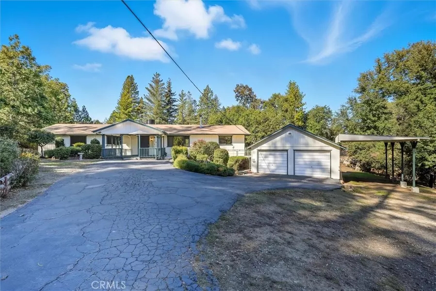 38040 Wortham, Oakhurst, CA 93644