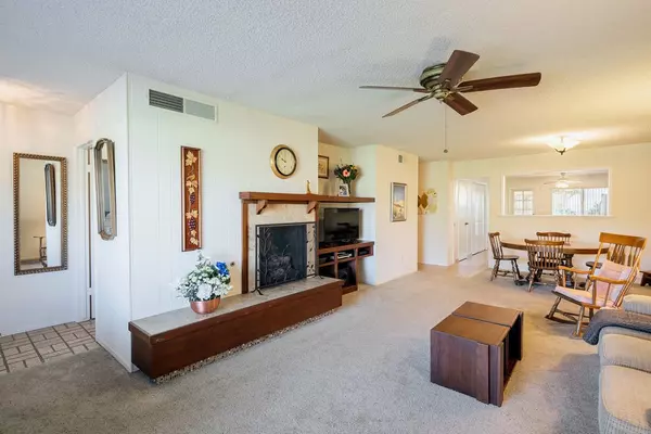 Fresno, CA 93705,4908 N Sequoia AVE #102