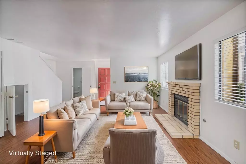 Oakhurst, CA 93644,49400 River Park #17