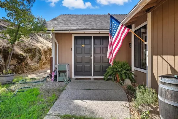 Coarsegold, CA 93614,31185 Brave Eagle CT