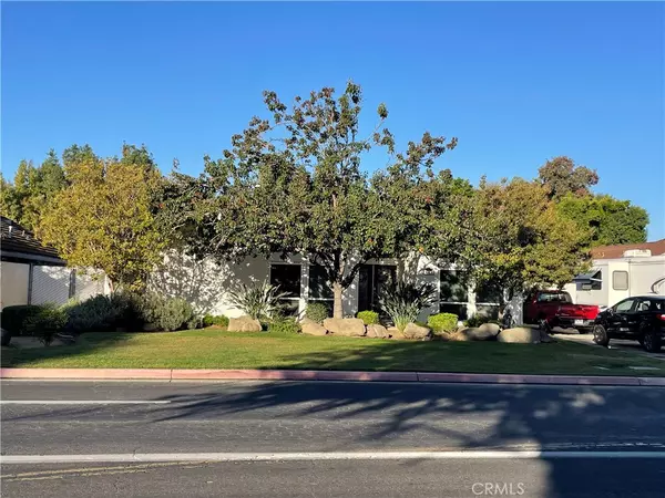 604 N Schnoor, Madera, CA 93637