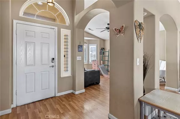 Madera, CA 93637,70 Makenna