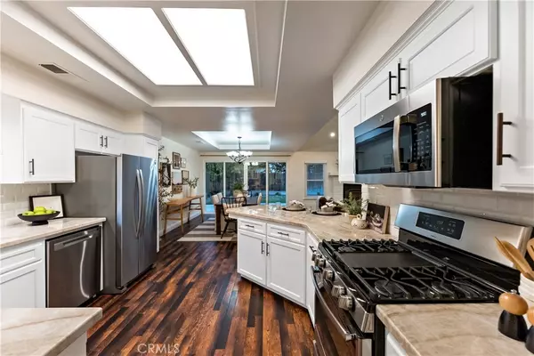 Fresno, CA 93720,1834 E Niles AVE