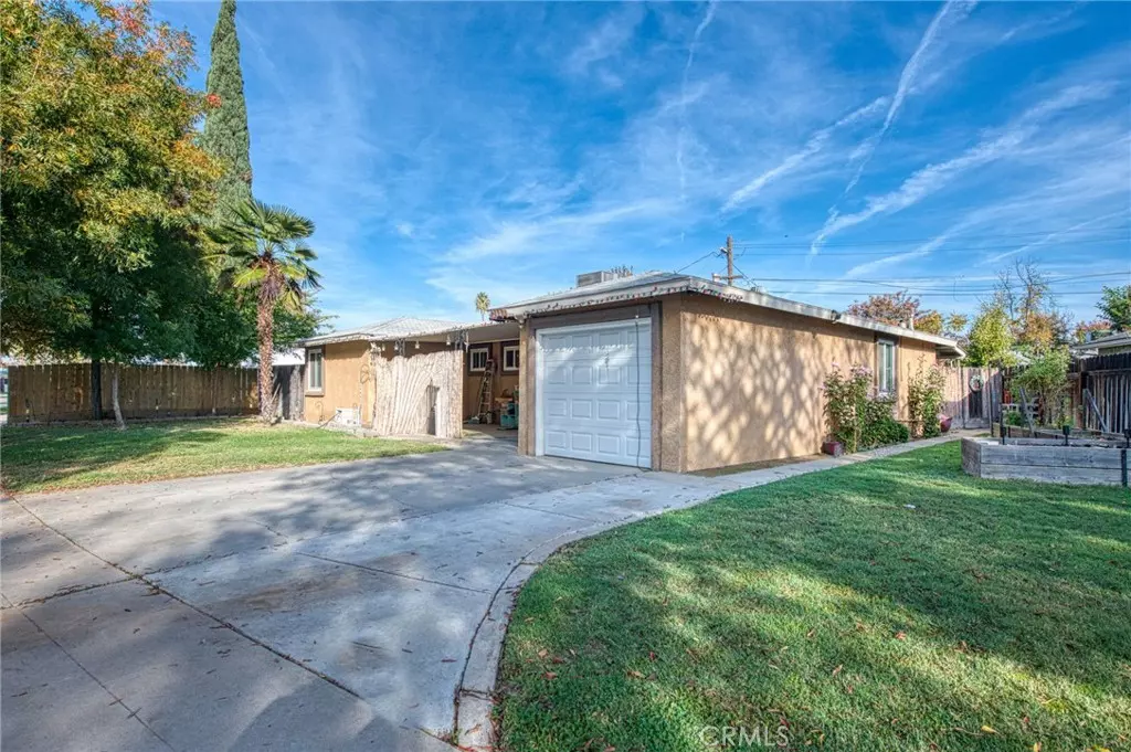 Fresno, CA 93726,2407 Ashcroft CT