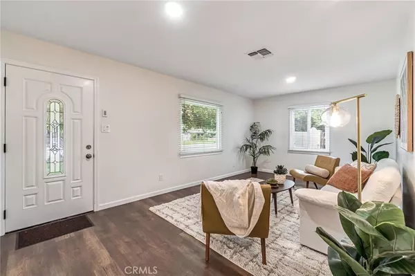 Fresno, CA 93704,6048 N Del Mar