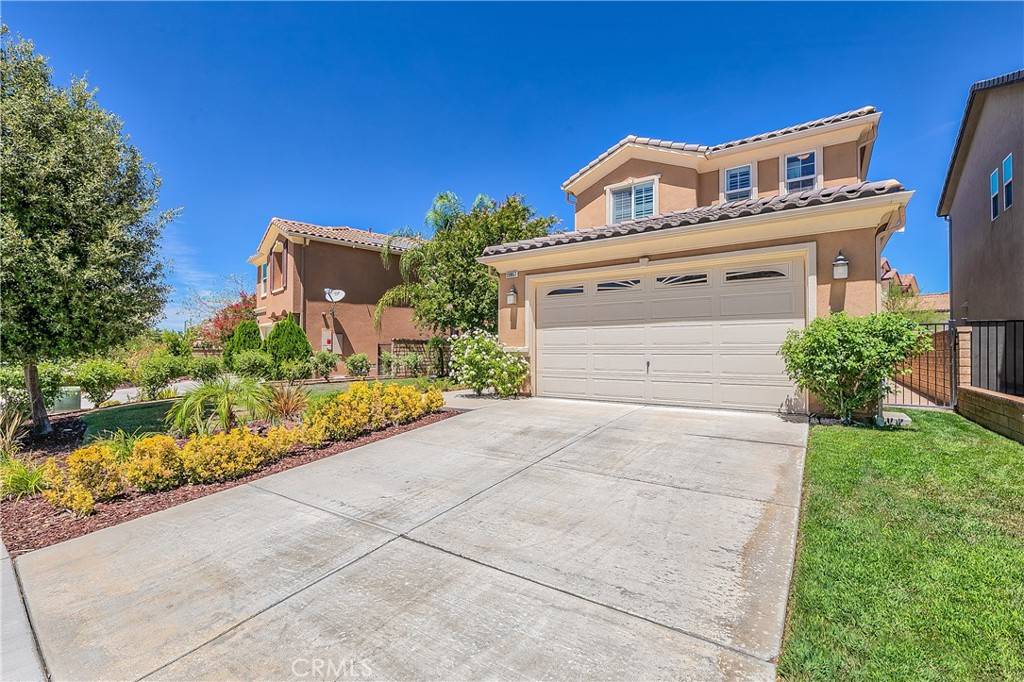 19867 Holly DR, Saugus, CA 91350