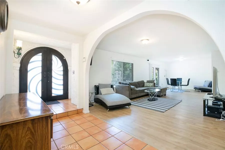 10461 Wystone AVE, Porter Ranch, CA 91326