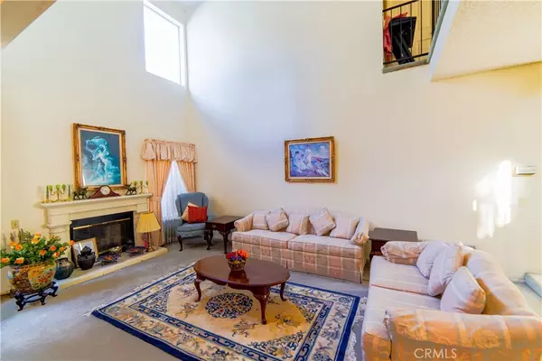 Moorpark, CA 93021,11958 Berrybrook CT