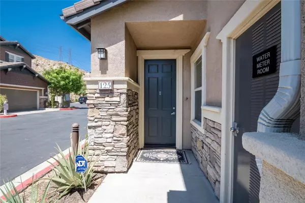 Rancho Cascades, CA 91342,16473 W Nicklaus DR #125