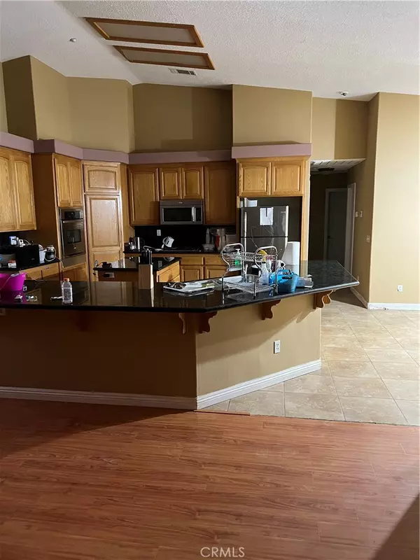 Pinon Hills, CA 92372,1861 Calaveras RD