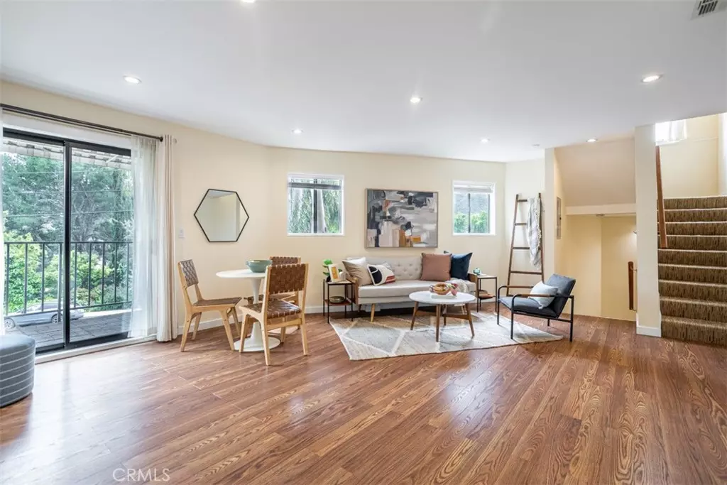 La Crescenta, CA 91214,3245 Altura AVE #1