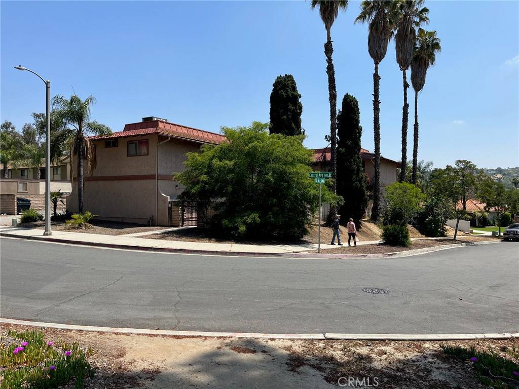 1180 Central AVE, Riverside, CA 92507