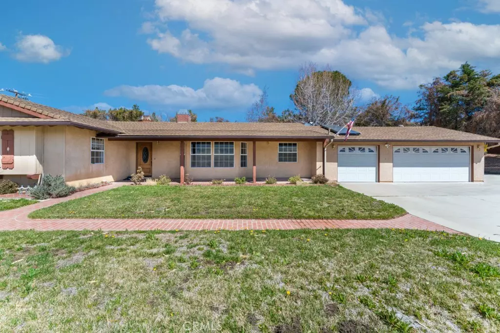 Leona Valley, CA 93551,7211 Elizabeth Lake RD