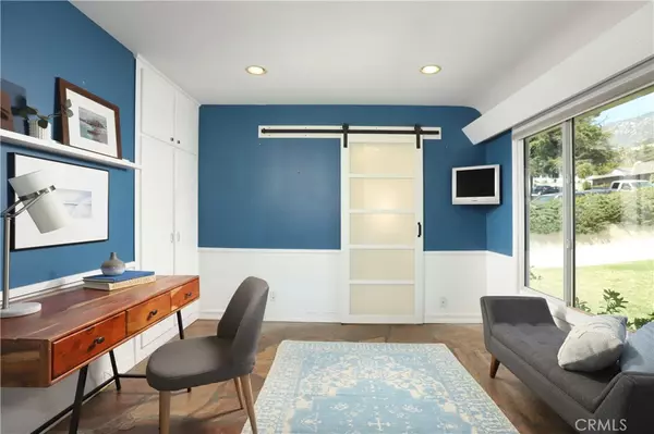 La Canada Flintridge, CA 91011,2216 San Gorgonio RD