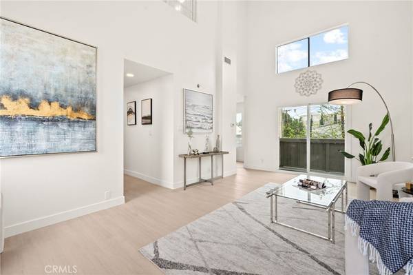 North Hollywood, CA 91606,6124 Hazelhurst PL #10