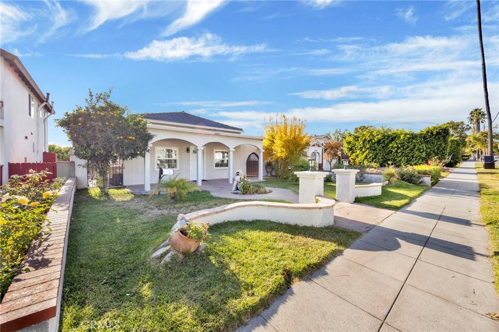 Glendale, CA 91201,2010 Glenwood RD