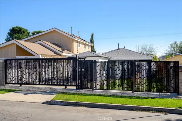 13470 Herron ST, Sylmar, CA 91342