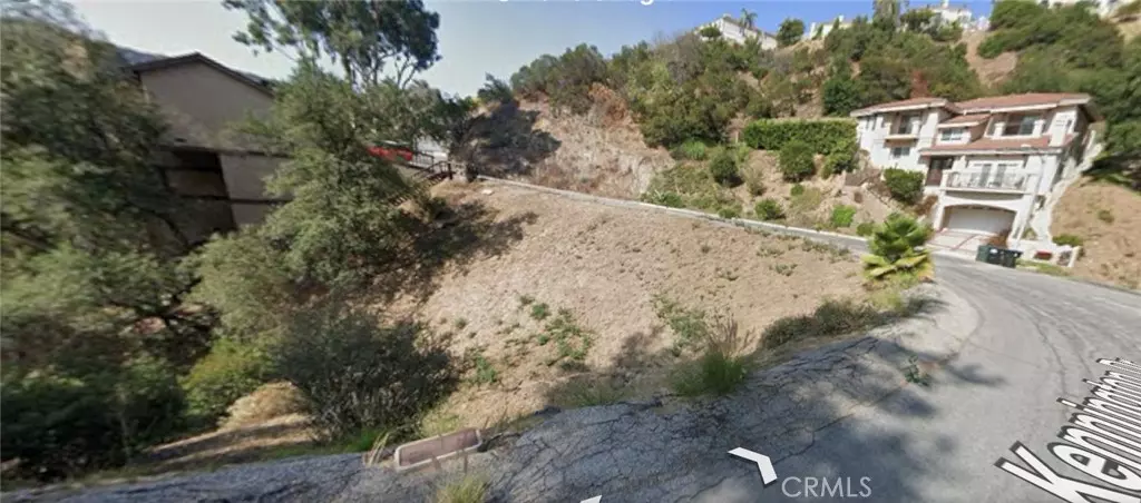 Glendale, CA 91206,2718 KENNINGTON DR