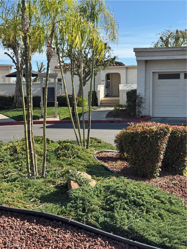 22604 La Puebla #4, Mission Viejo, CA 92692