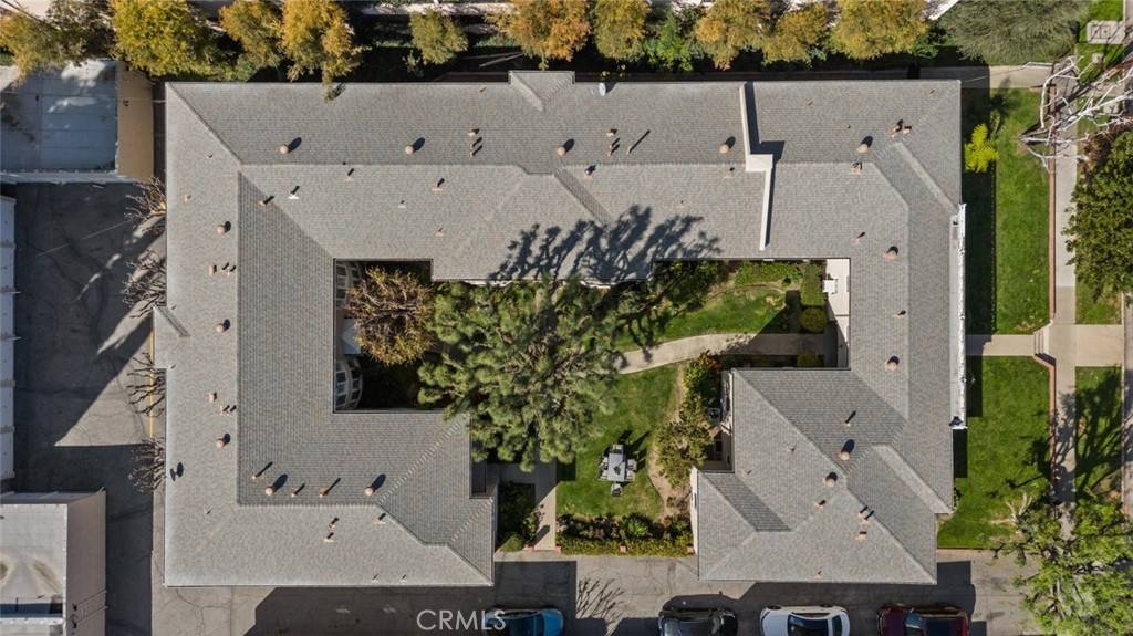 15234 1/4 Dickens ST, Sherman Oaks, CA 91403